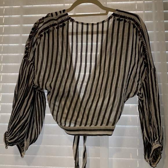 Free People Barcelona nights Striped Waist Tie Woven Blouse Size XSmall - Picture 9 of 9